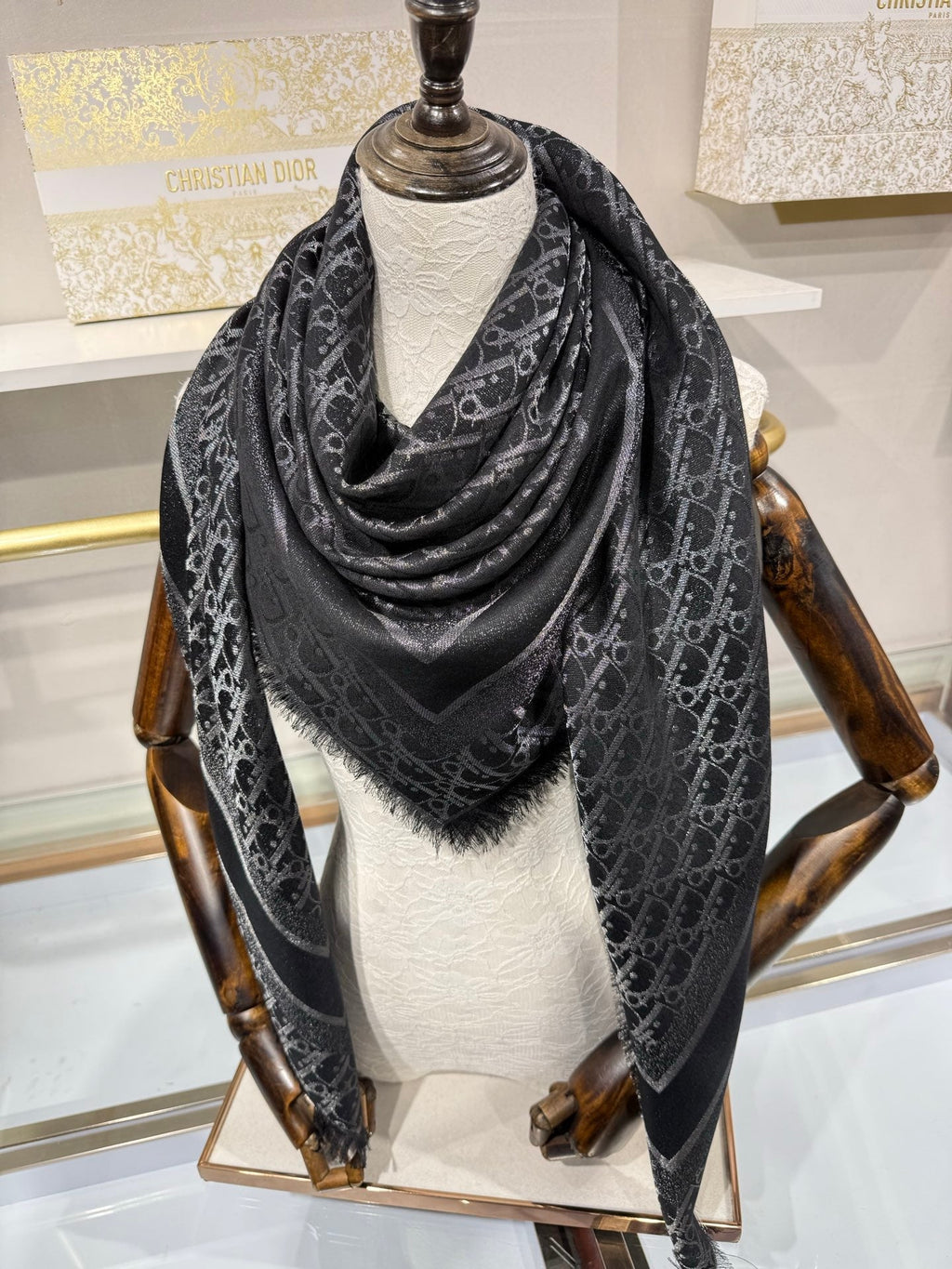 CD Scarf 140x140 Colorful Twill Silk Cashmere 217208