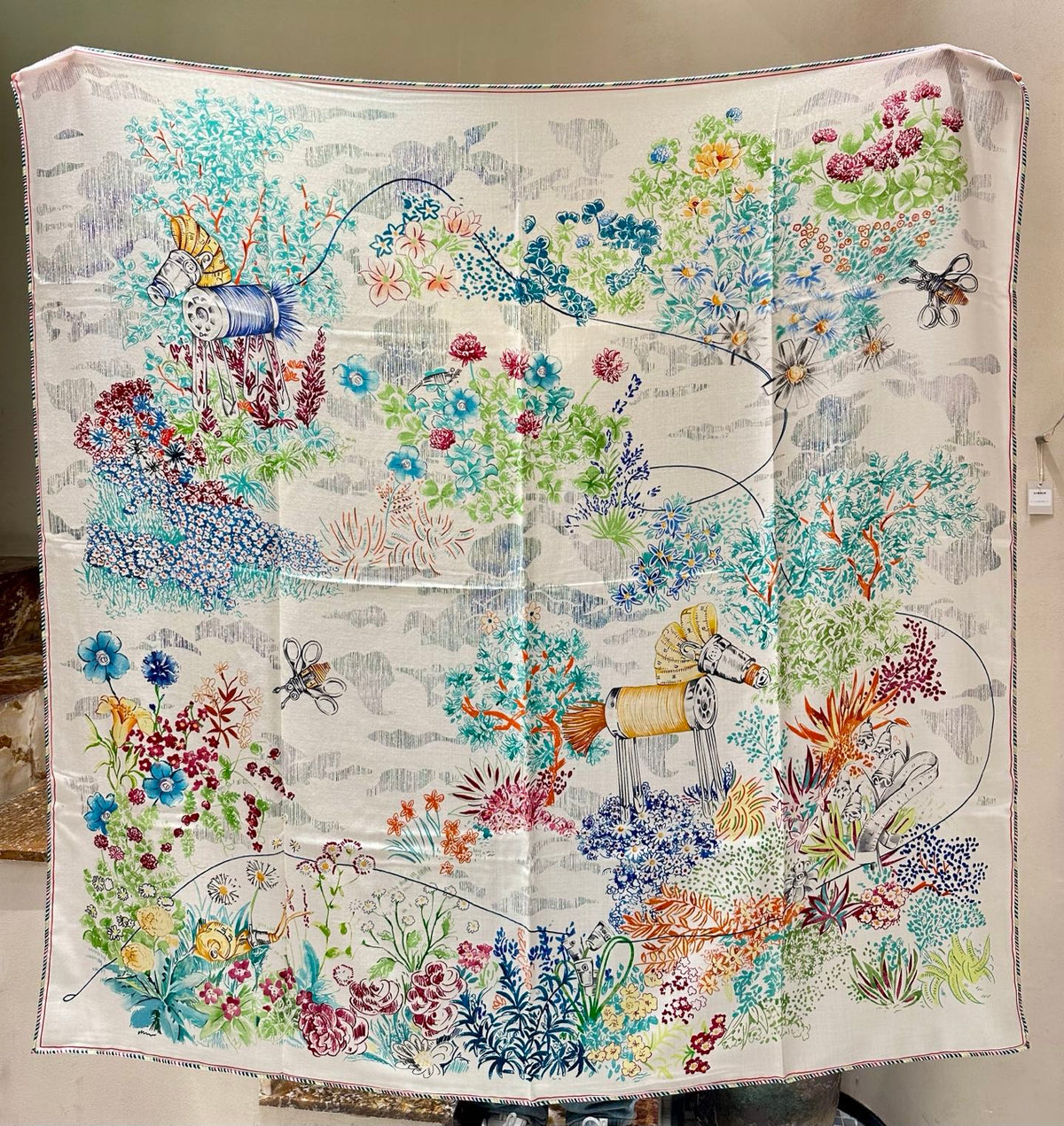 HM 26s Scarf 140 In Cashmere And Silk 216083