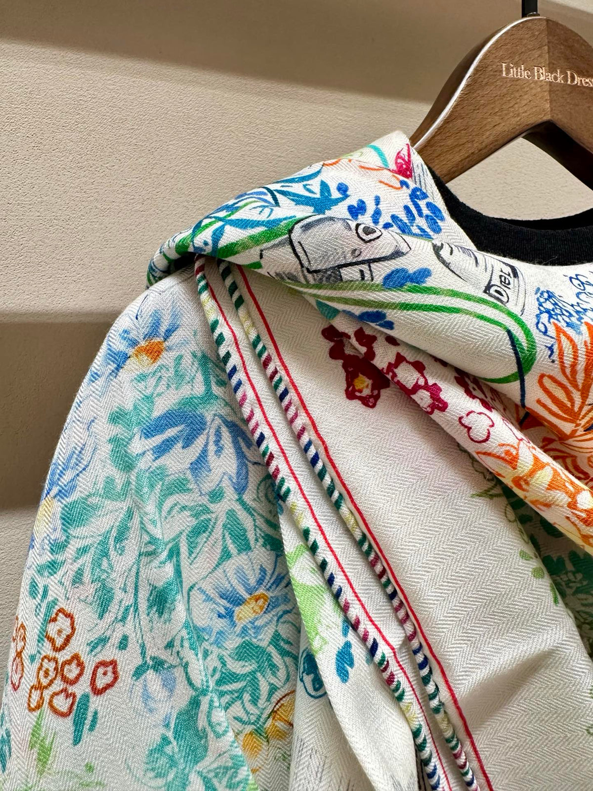 HM 26s Scarf 140 In Cashmere And Silk 216083