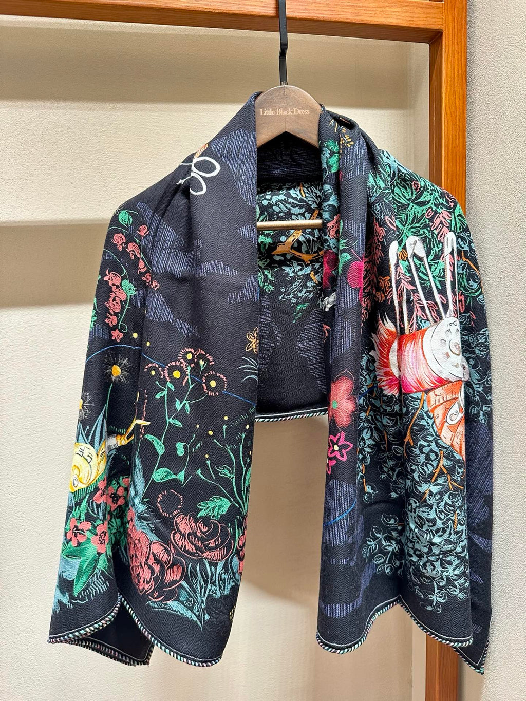 HM 26s Scarf 140 In Cashmere And Silk 216086