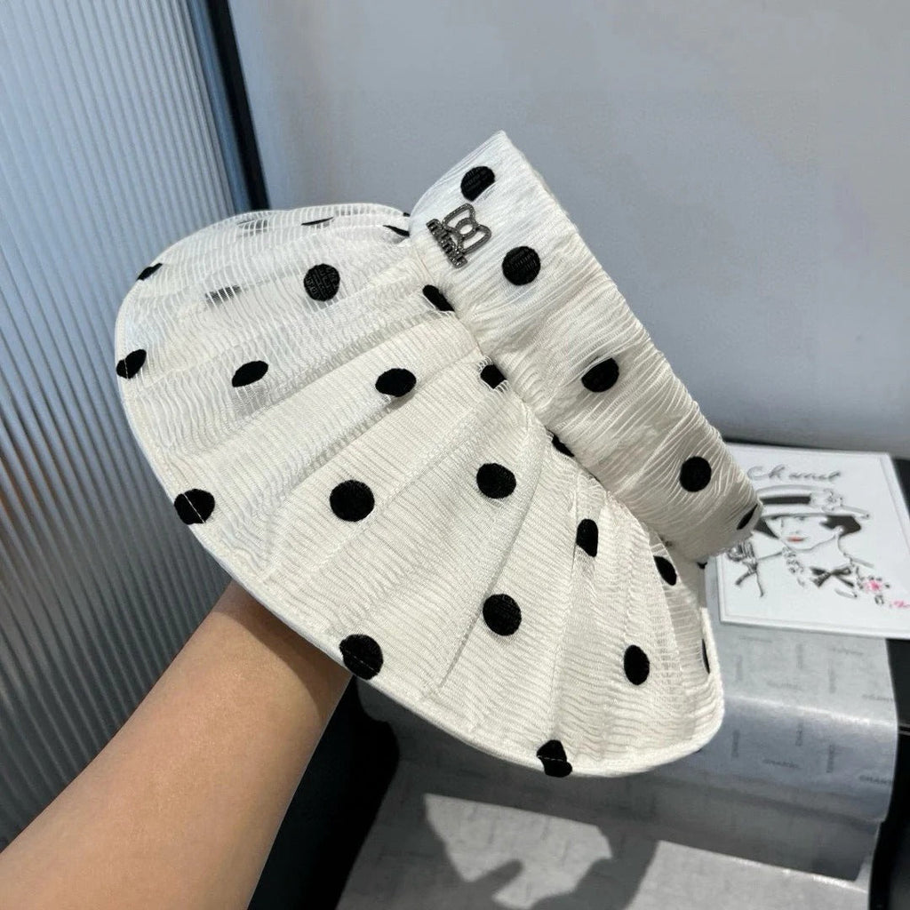 MM OPEN-TOP HAT IN WHITE WITH POLKA DOTS FABRIC
