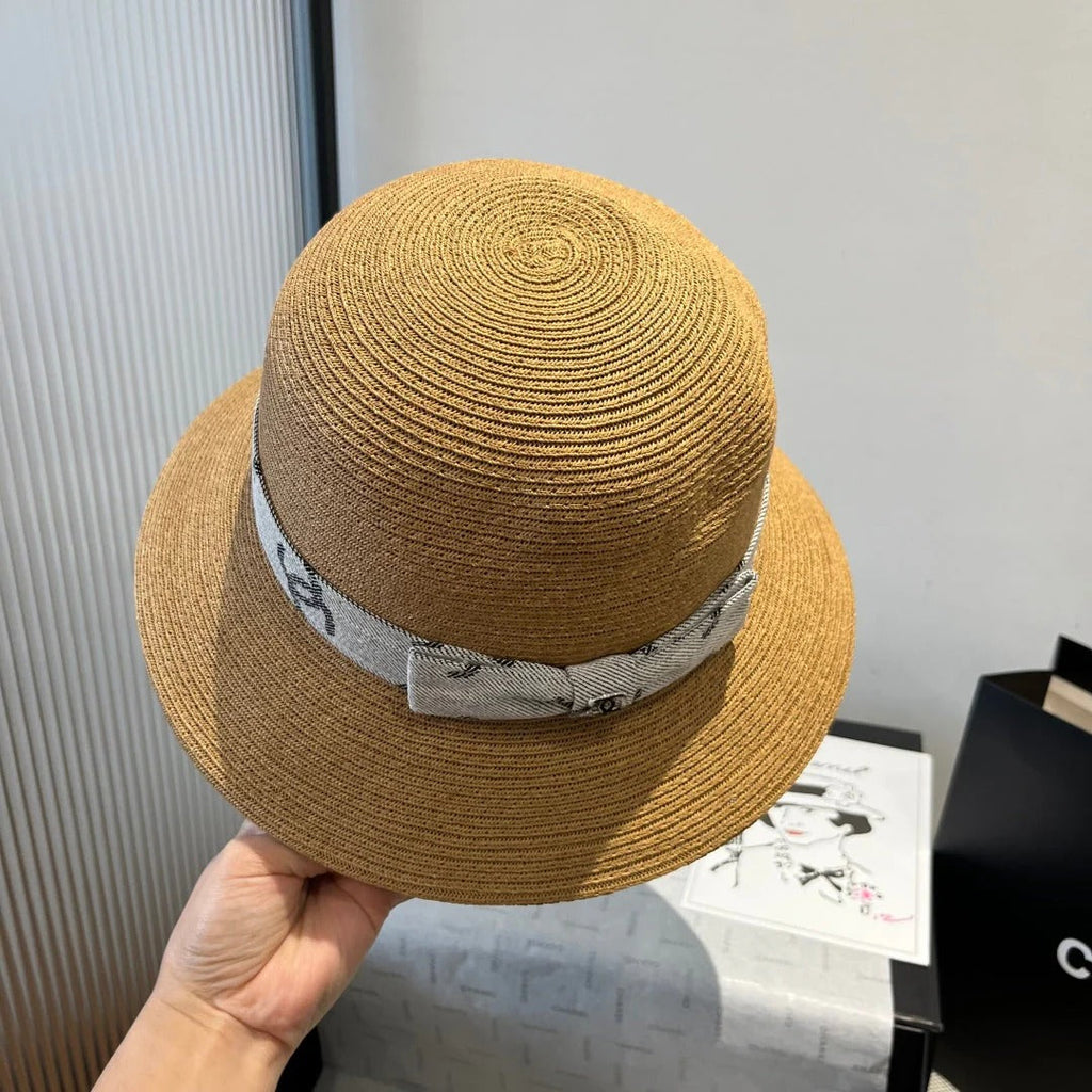 STRAW BUCKET HAT IN BROWN WITH RIBBON BOW 673978