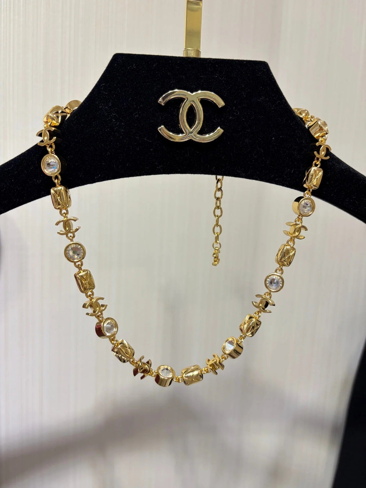 Chanel 2026 Gold Double C Diamond Pattern Crystal Necklace