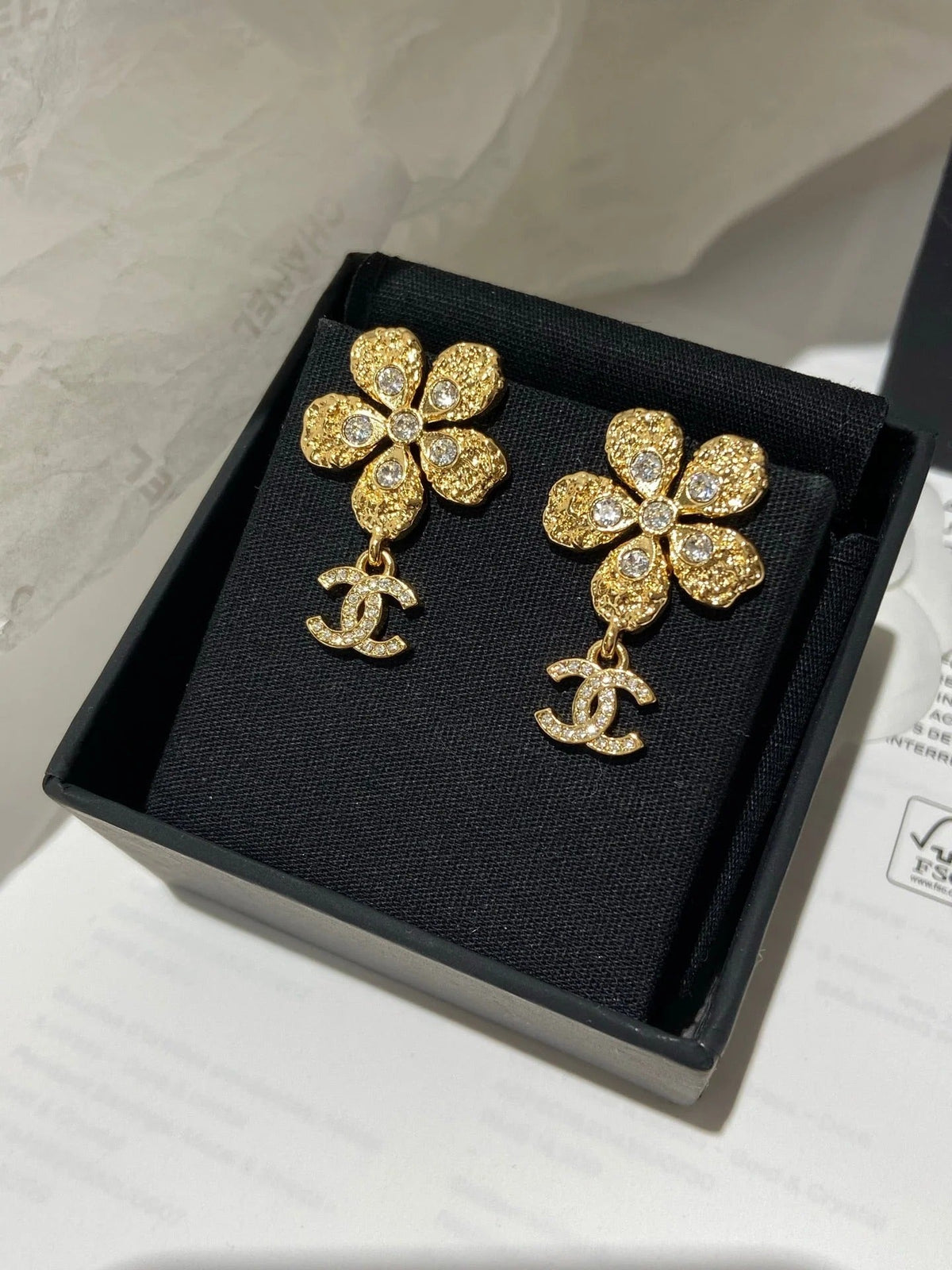 CC Vintage Flower Gold Diamond Earrings