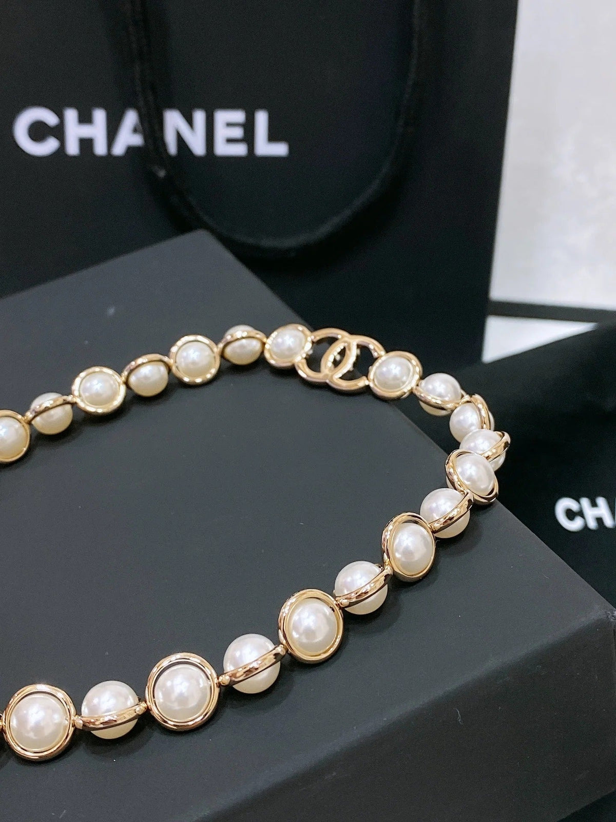 Chanel 2026 Pearl Accent Chain Belt Gold