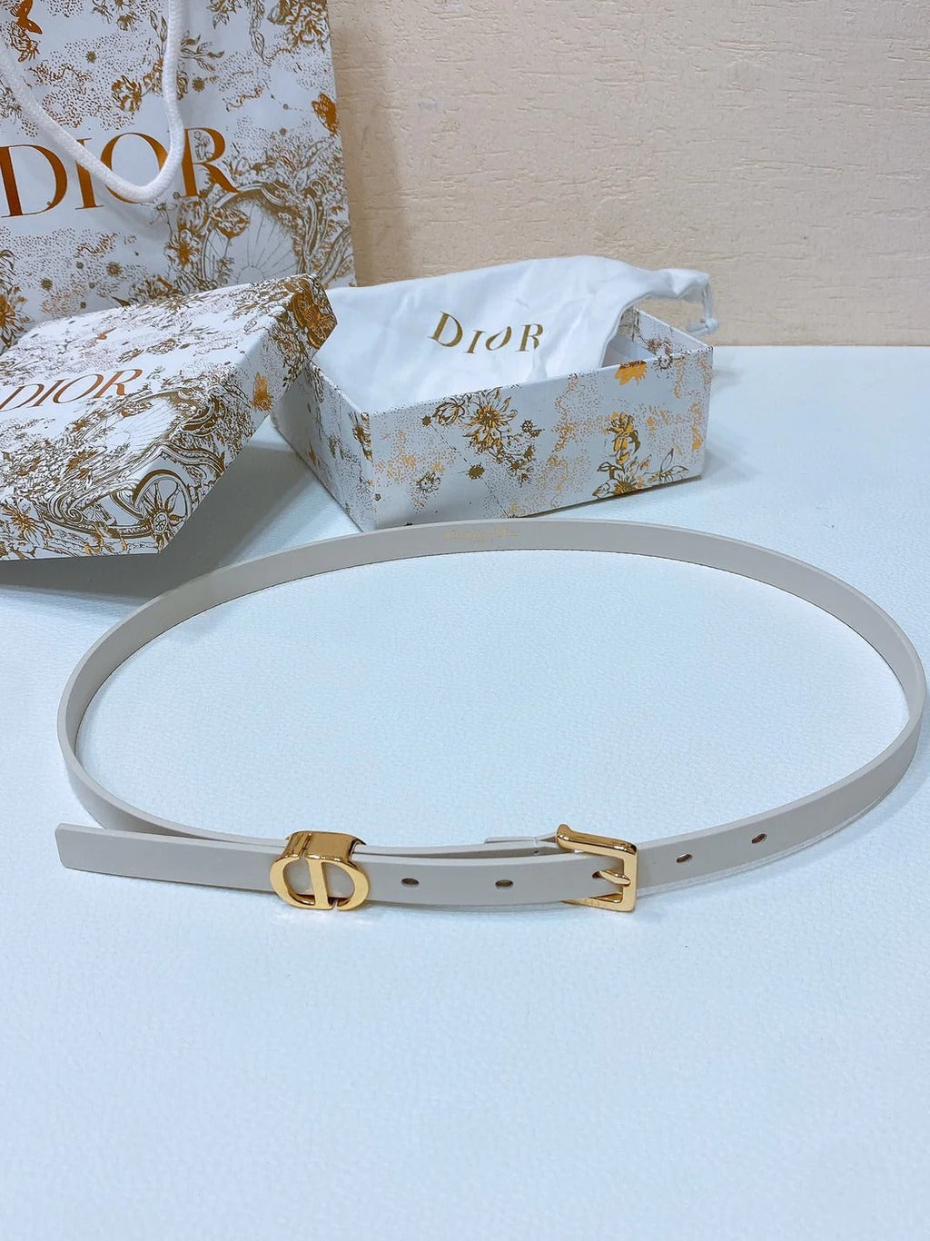 Dior Montaigne Loop Belt 15mm Calfskin 197480