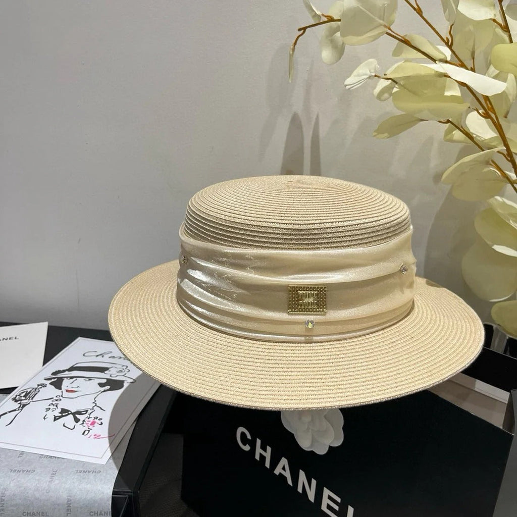 MM STRAW HAT IN LIGHT BEIGE WITH RHINESTONE EMBELLISHED