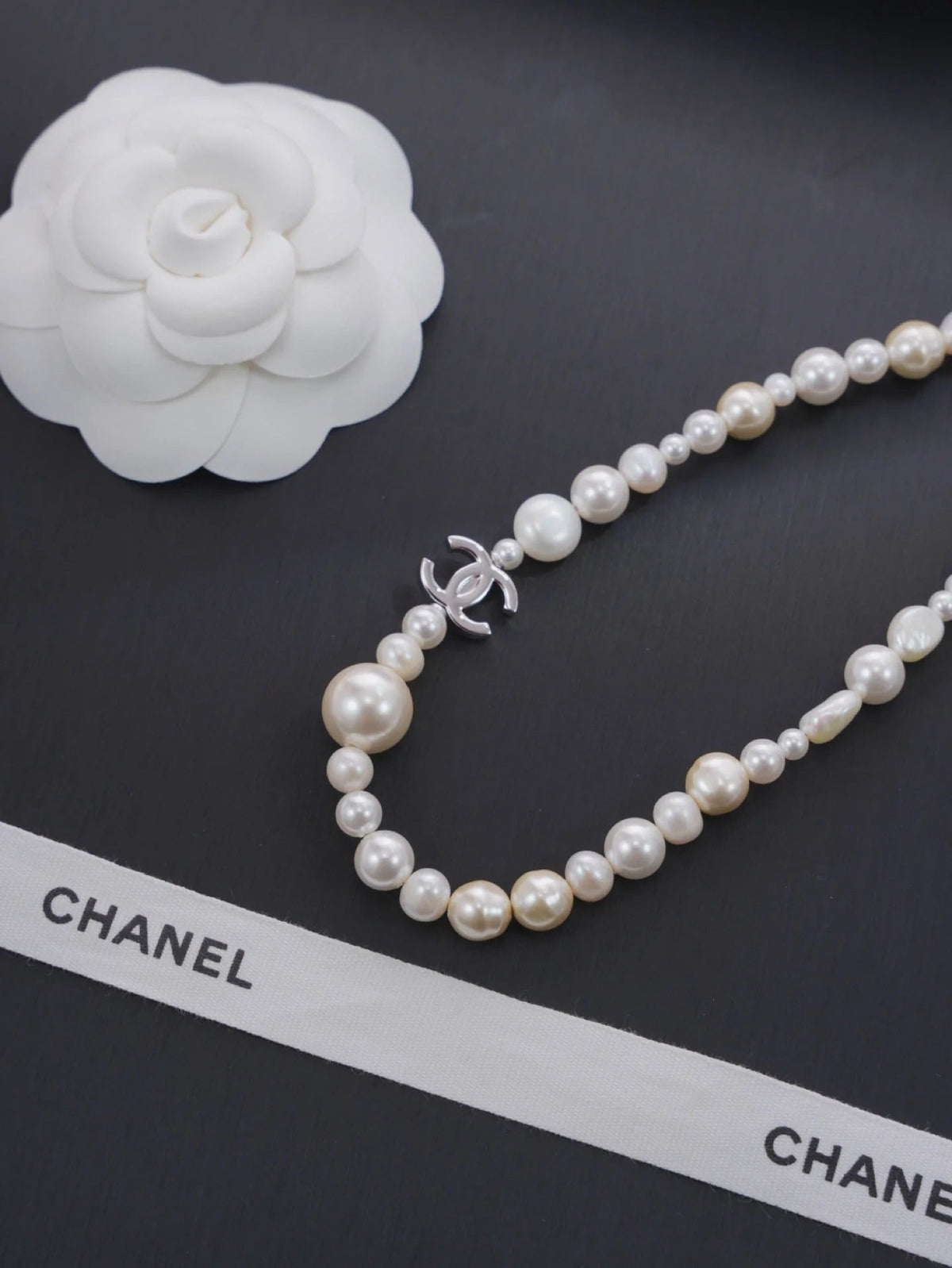 Chanel 2026 Freshwater Pearl Silver Double C Short Necklace Choker