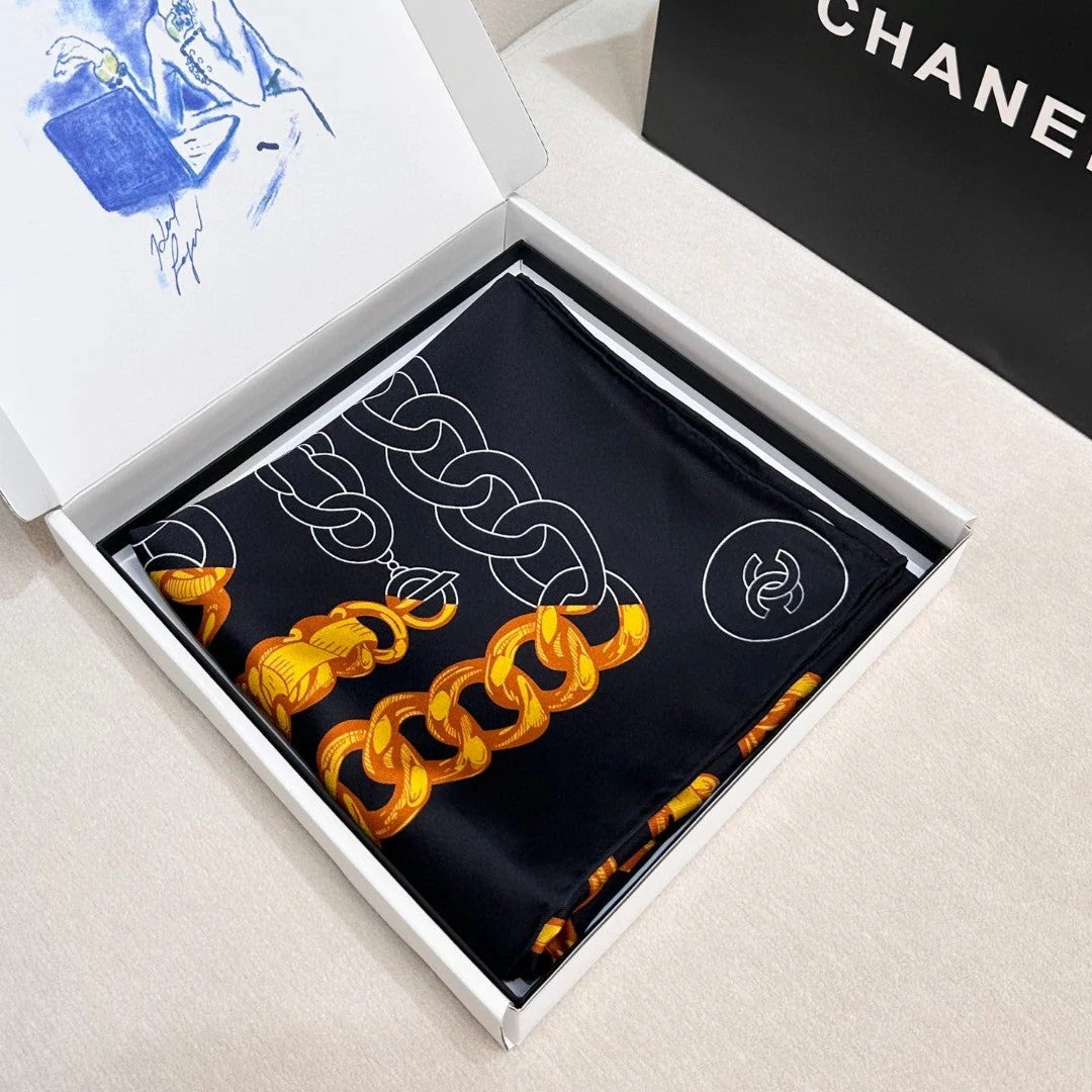 CHANEL 25S SCARF 90 IN SILK 639119