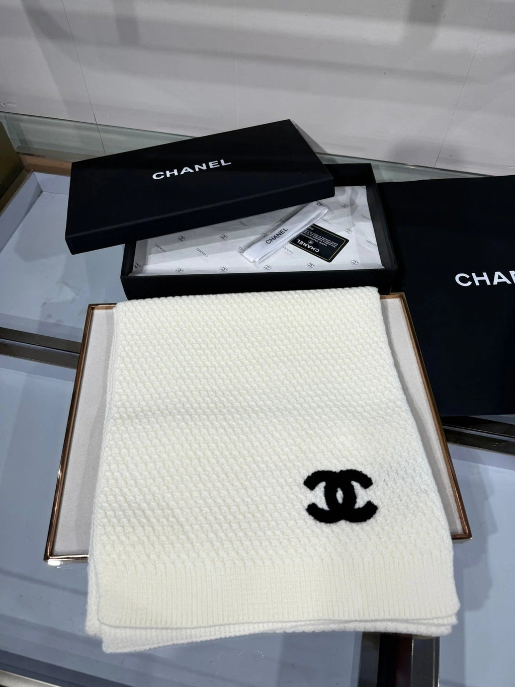 CHANEL 25S SCARF 175 CM IN WOOL CASHMERE 943086