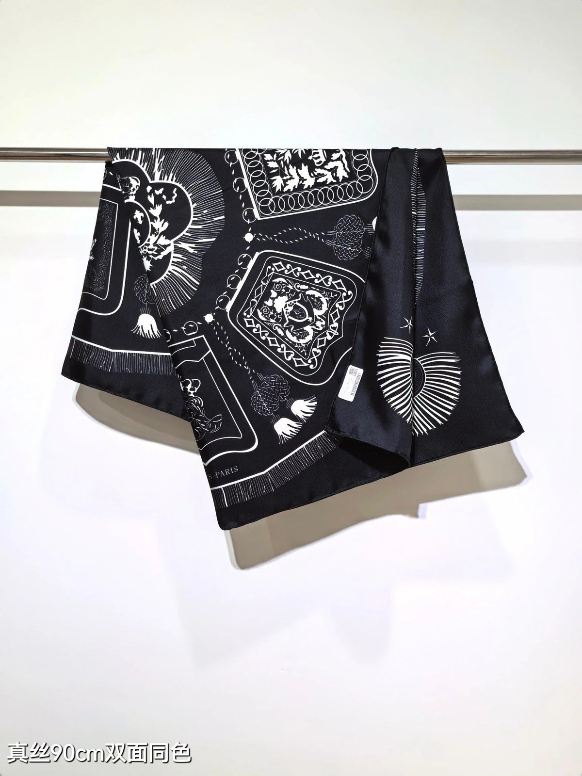 HM 26ss Double Sided Scarf 90 Black Twill Silk 134422