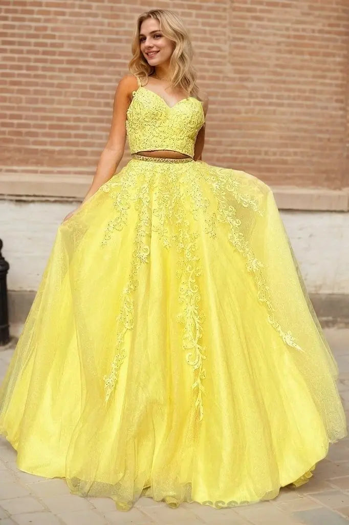 A-Line/Princess Tulle Applique Sleeveless V-neck Floor-Length Two Piece Prom Dresses