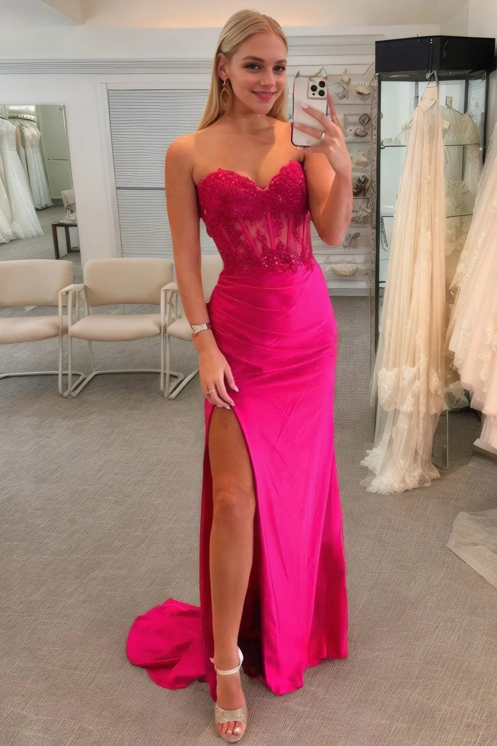 Sheath/Column Stretch Crepe Applique Sweetheart Sleeveless Sweep/Brush Train Prom Dresses
