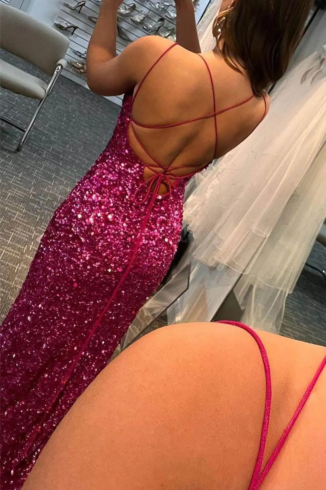 Sheath/Column V Neck Spaghetti Straps Long/Floor-Length Velvet Sequins Prom Dress With Split